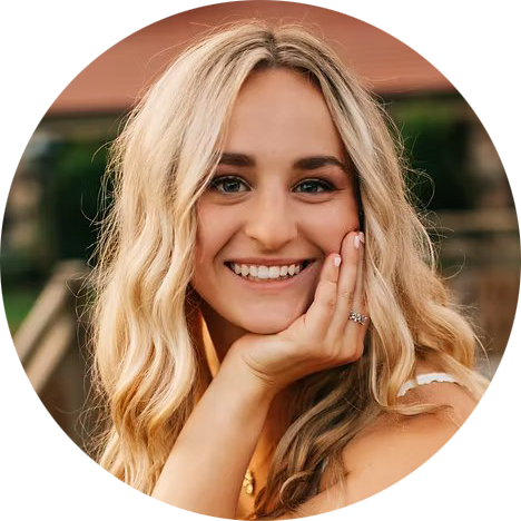 Headshot of Caroline Pranger